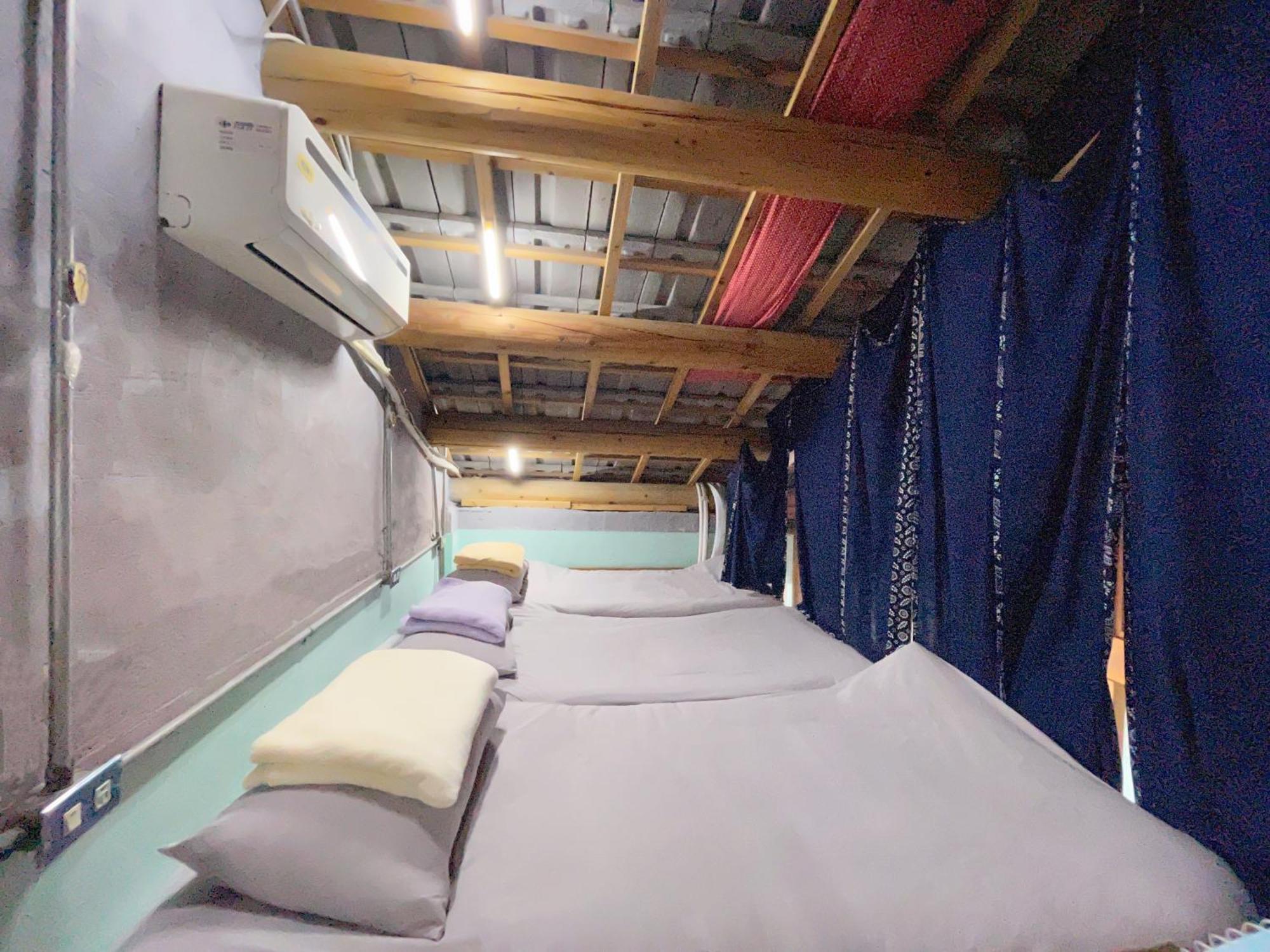 Fuqi Hostel - Heping Tainan Eksteriør billede