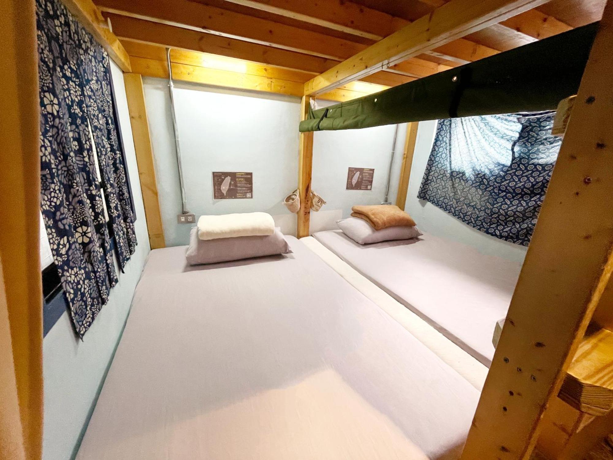 Fuqi Hostel - Heping Tainan Eksteriør billede