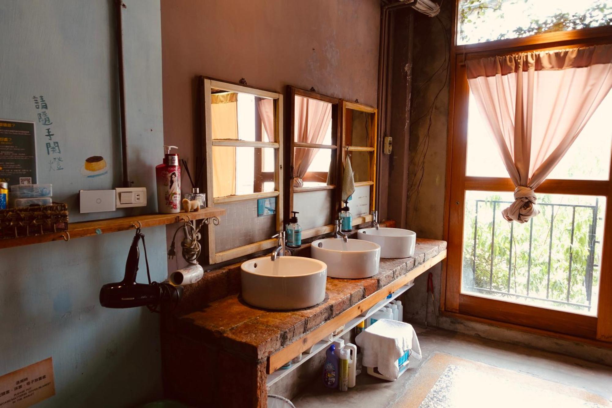 Fuqi Hostel - Heping Tainan Værelse billede